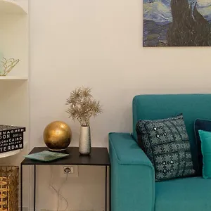 https://giulia-apartment-rental-in-rome.it-romehotels.com